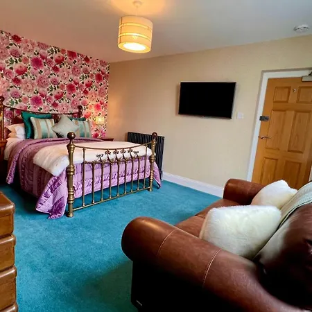 The Mainstay Luxury Boutique With Private Parking Whitby