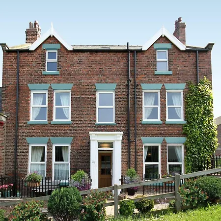 Guest house The Mainstay Luxury Boutique With Private Parking Whitby