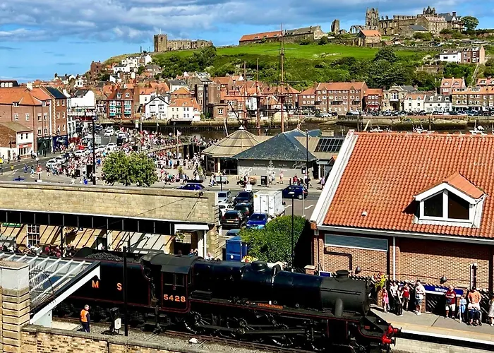 Guest house The Mainstay Luxury Boutique With Private Parking