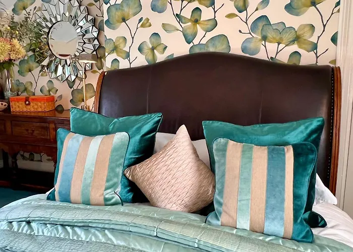 The Mainstay Luxury Boutique With Private Parking Guest house