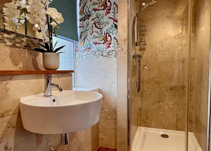 The Mainstay Luxury Boutique With Private Parking