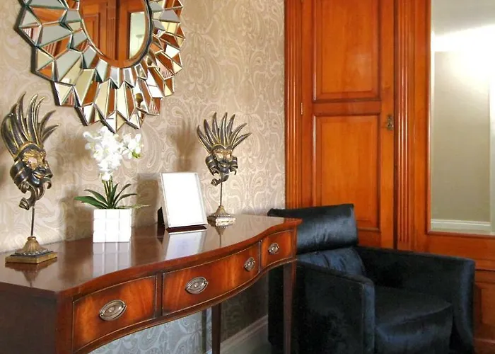 The Mainstay Luxury Boutique With Private Parking Whitby