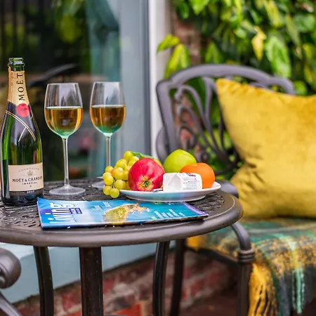The Mainstay Luxury Boutique With Private Parking Vendégház Whitby