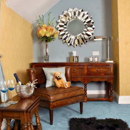 The Mainstay Luxury Boutique With Private Parking Vendégház